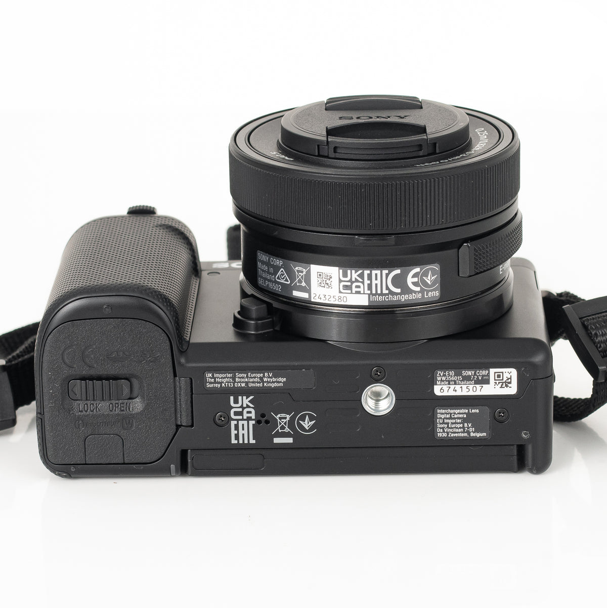 Sony ZV-E10 Mirrorless Camera With Sony PZ 16-50mm f3.5-5.6 OSS II Lens - USED, Immaculate
